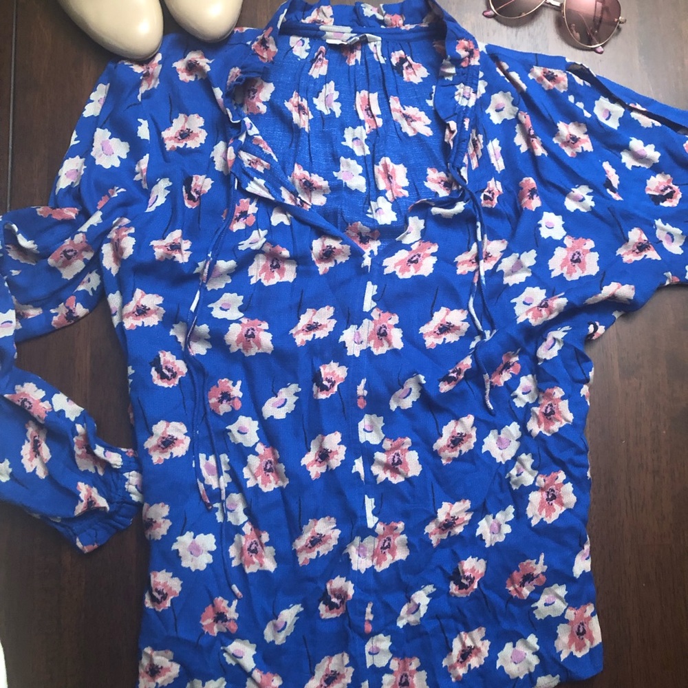 Lucky Brand Royal Blue Floral Tie-Front Blouse